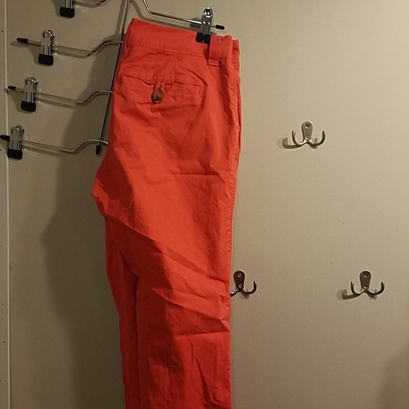 Coral pink pixie crop pants - Picture 2 of 3